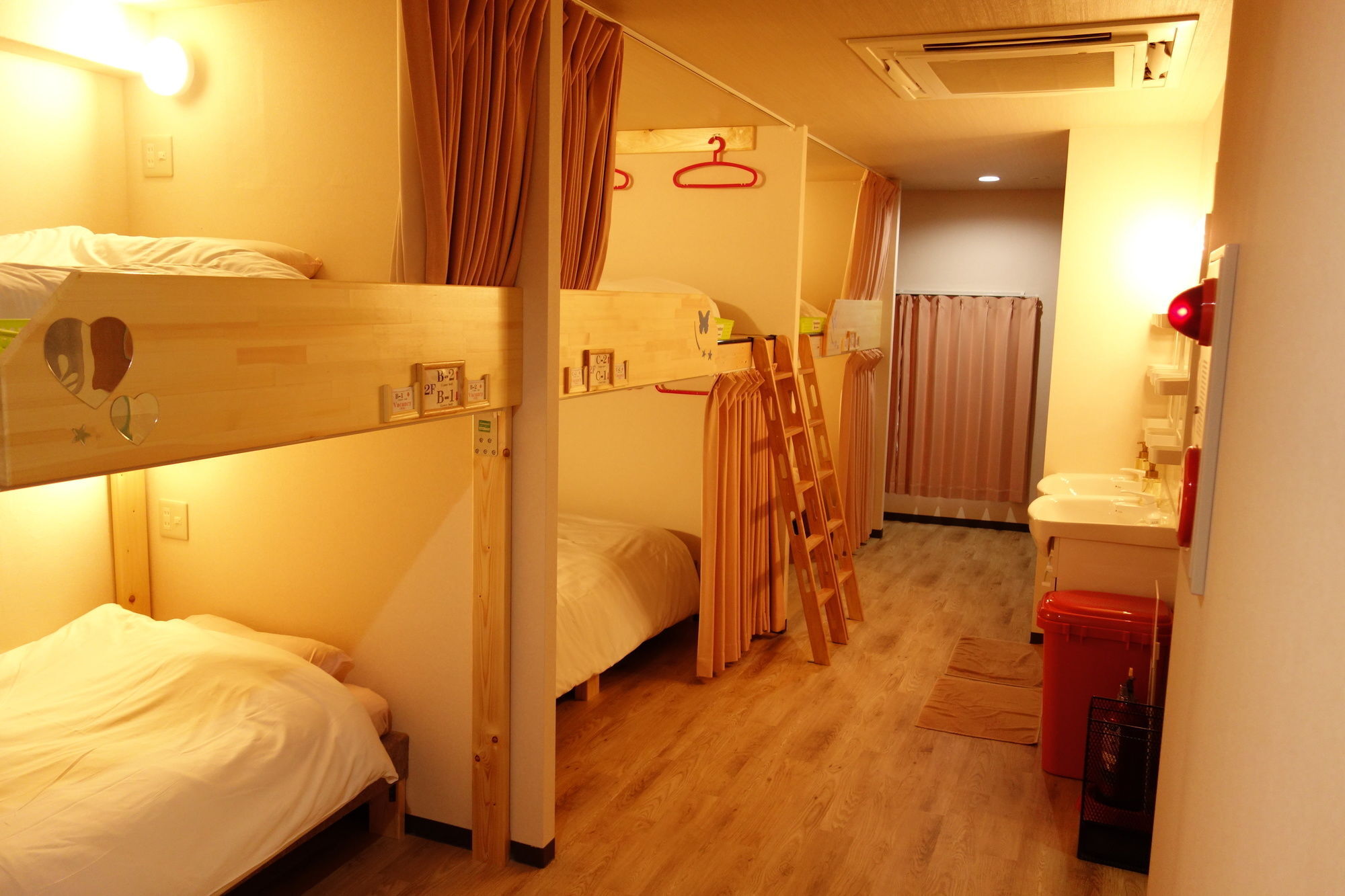 Kens House Otel Osaka Dış mekan fotoğraf